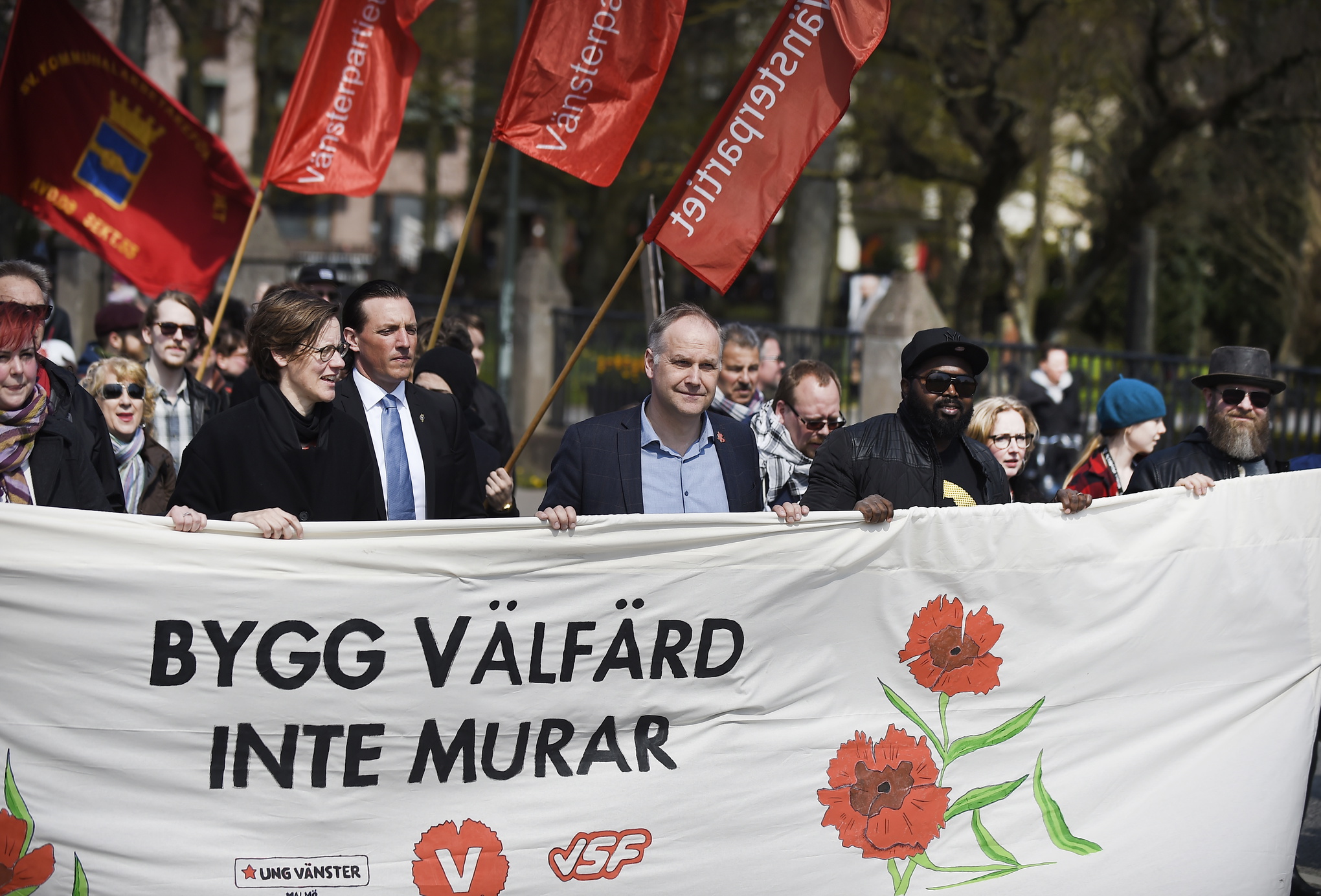 Vänsterpartiets partiledare Jonas Sjöstedt gick i täten på partiets demonstrationståg i Malmö. Han höll senare tal i Slottsparken i staden, där han bland annat pläderade för att återinföra avdragsrätten för medlemsavgifter till facket.