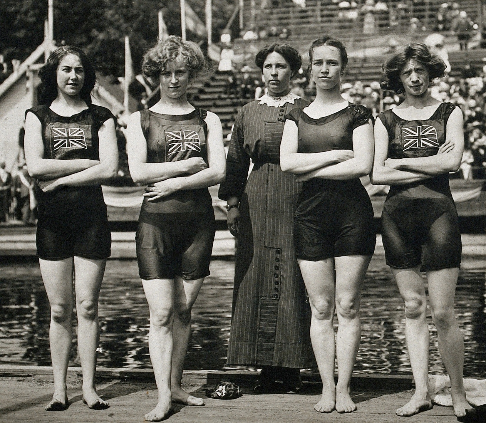 Belle Moore, Jennie Fletcher, Annie Speirs och Irene Steer i det segrande engelska 400-meterslaget i Stockholmsolympiaden 1912.