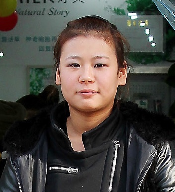”Mina föräldrar ville inte åka hemifrån men de hade inget val”, säger Li Yue.