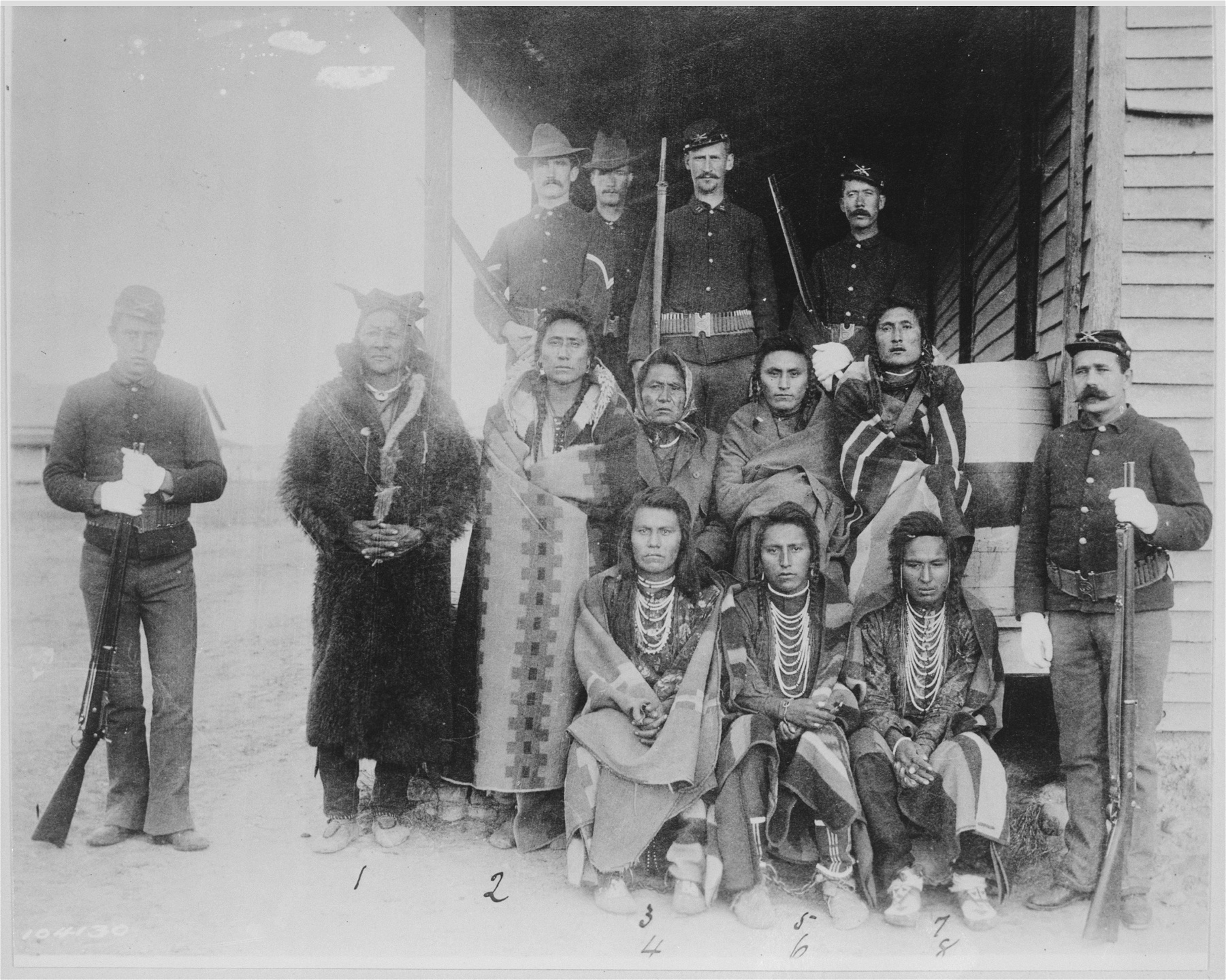 Fångar ur crowstammen i Montana, 1887. 