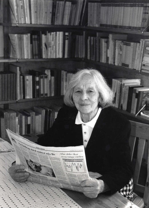 Britta Gröndahl i sitt hem, 1994.