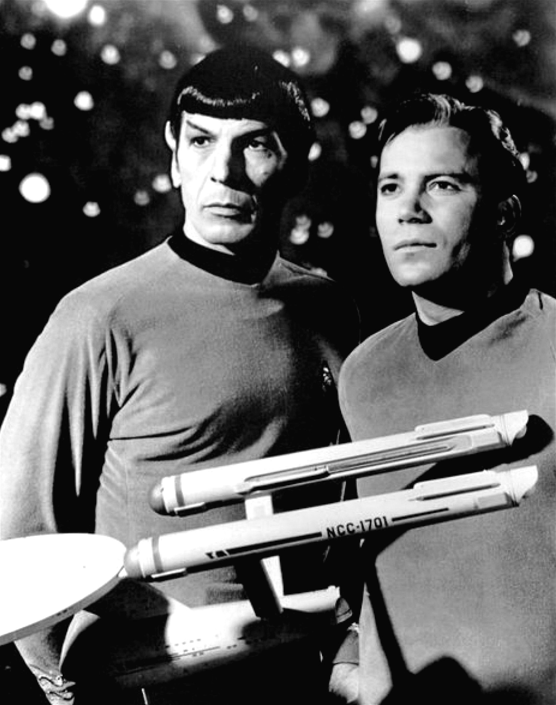 Spock (Leonard Nimoy) och kapten Kirk (William Shatner) i Star Trek. Båda skådespelarna spelade sina roller från star­ten 1966 och fram till slutet av 1980-talet (Shatner med ett uppehåll 1969–1982).