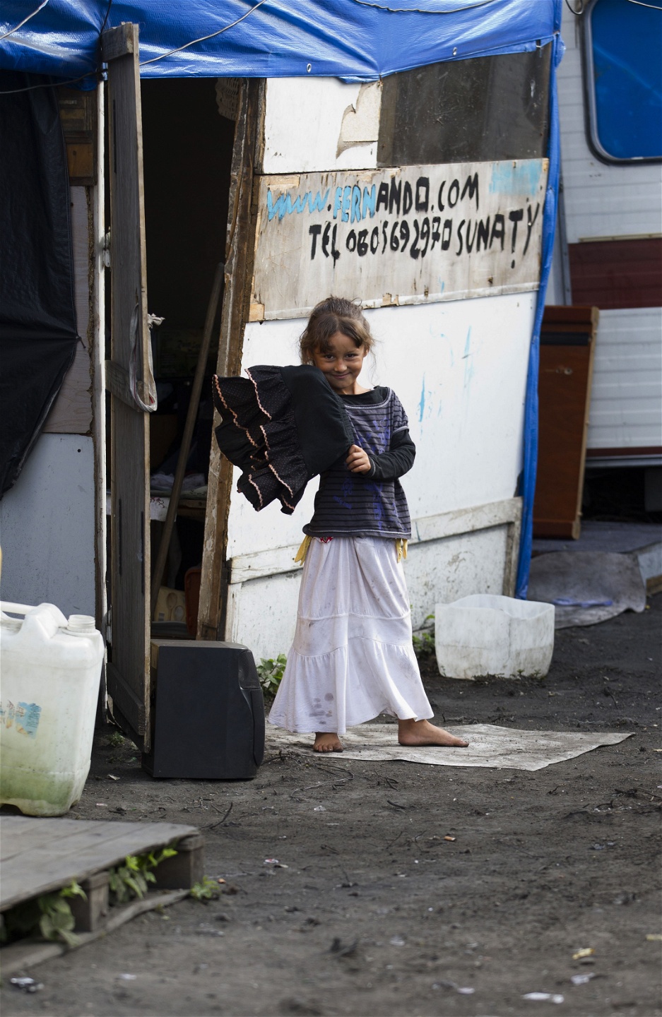 Under 2013 dog enligt statistiken 15 hemlösa barn under 15 år. Majoriteten av dessa var östeuropeiska romer som bodde i slumområden i staden Lille.