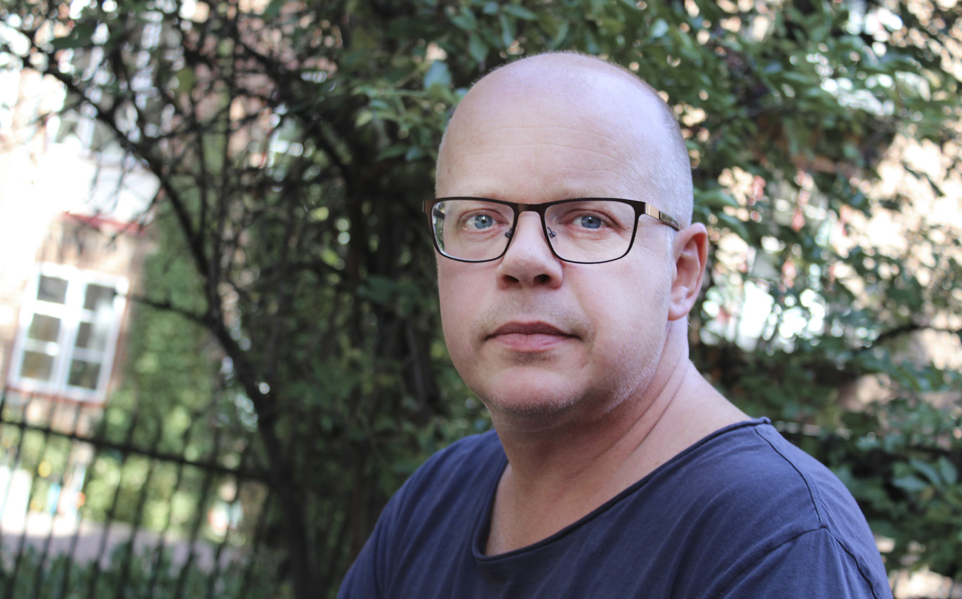 ”Många menade att de fattiga förtjänade eländet. Att de kanske
supit, skaffat för många barn eller att sågverksarbetarna vant sig vid för höga löner”, säger Magnus Västerbro om hungerårens samhällsdebatt.