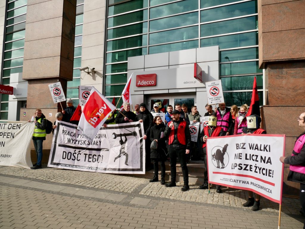 Amazonarbetare organiserar sig över landsgränserna. Från en demonstration i Poznán tidigare i år.