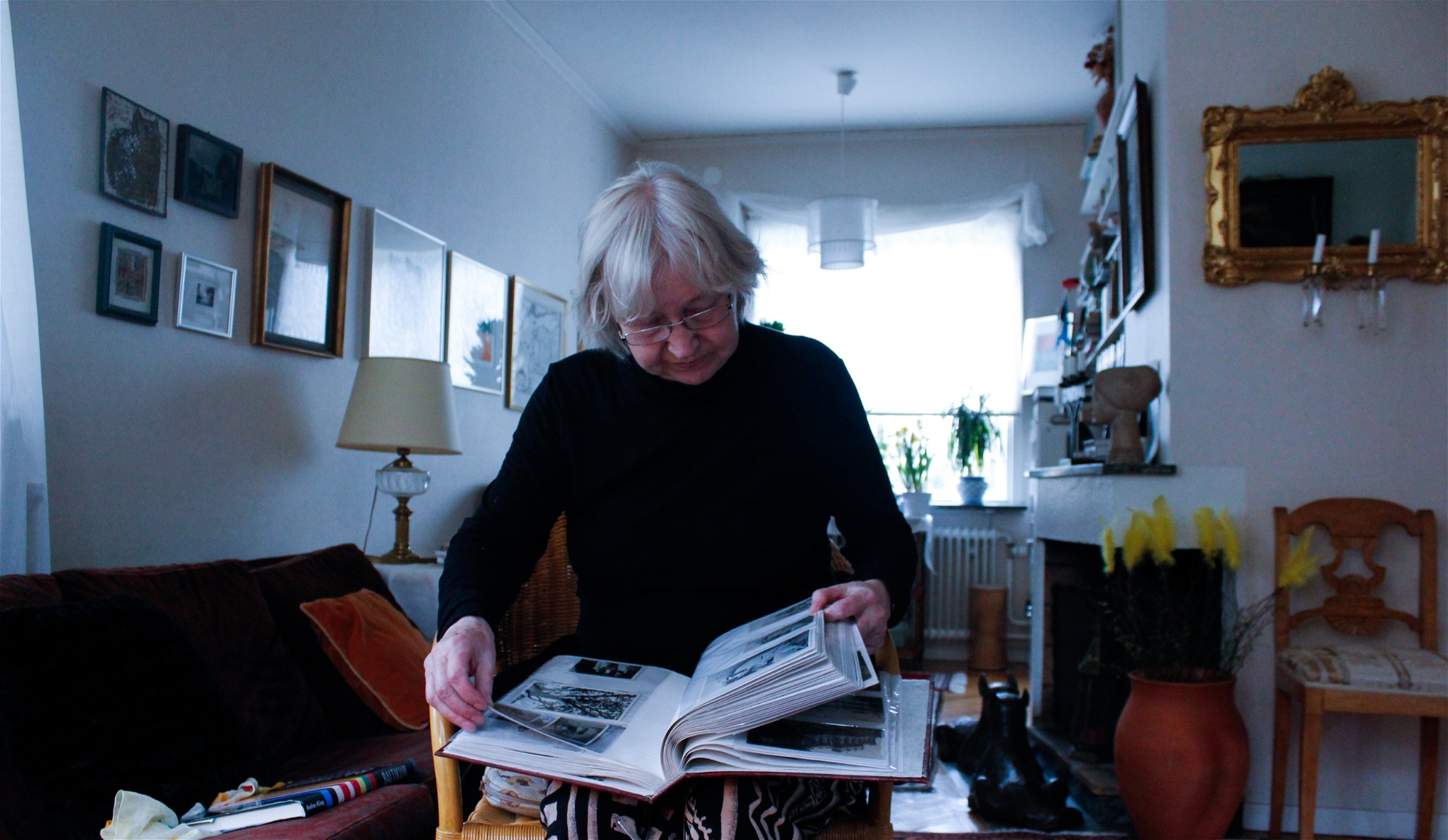 Kirsti Sjöström är i dag 79 år gammal. Hon minns familjens flykt över Östersjön till Sverige i september 1944.