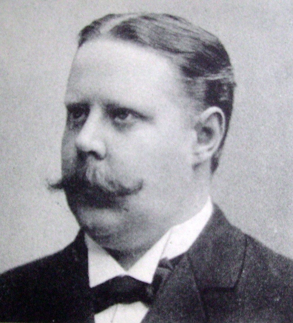 Hjalmar von Sydow (1862–1932) var ordförande och verkställande direktör i Svenska Arbetsgivareföreningen, SAF, under åren då åttatimmarsdagen mot föreningens vilja drevs igenom.