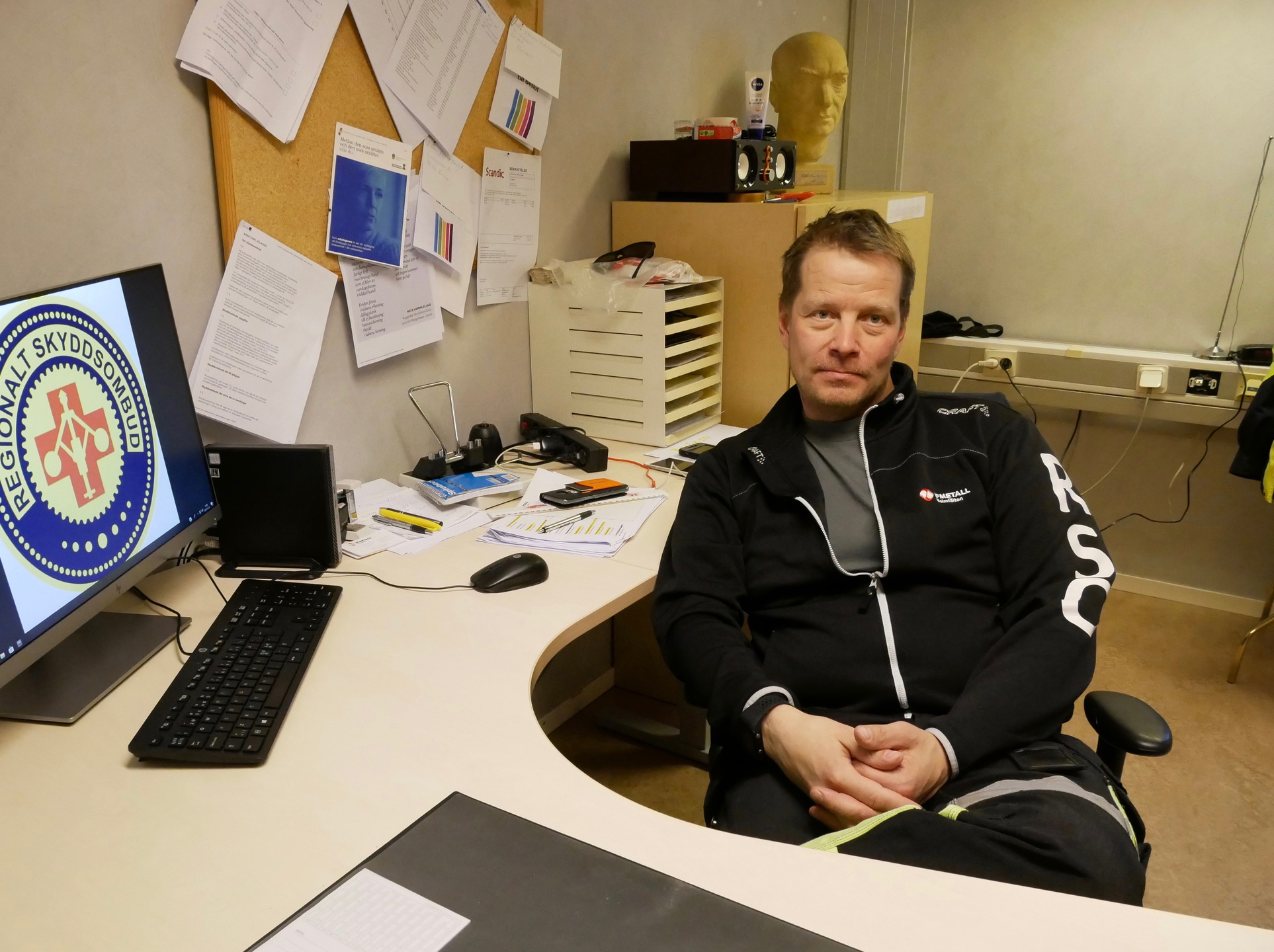 Kent Henriksson är regionalt skydds­ombud på IF Metall och har arbetat på LKAB i 22 år. Han ser en oroande utveck­ling där allt färre skyddsombud utbildas i verksamheten.