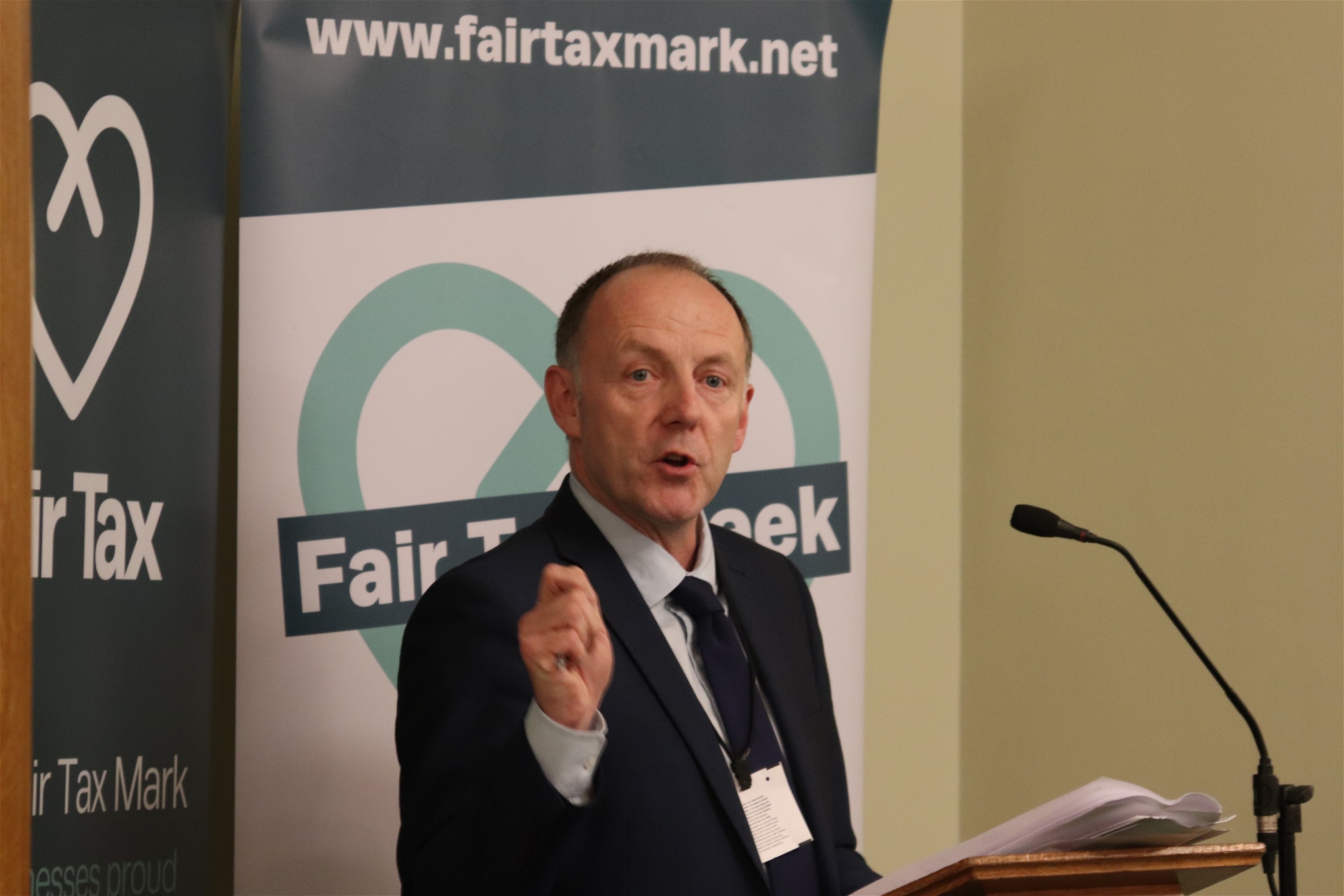 Foto: Fair Tax MarkPaul Monaghan är vd på den brittiska organisationen Fair Tax Mark och menar att Amazon satt i system att bokföra förluster i sina lokala filialer runt om i Europa.