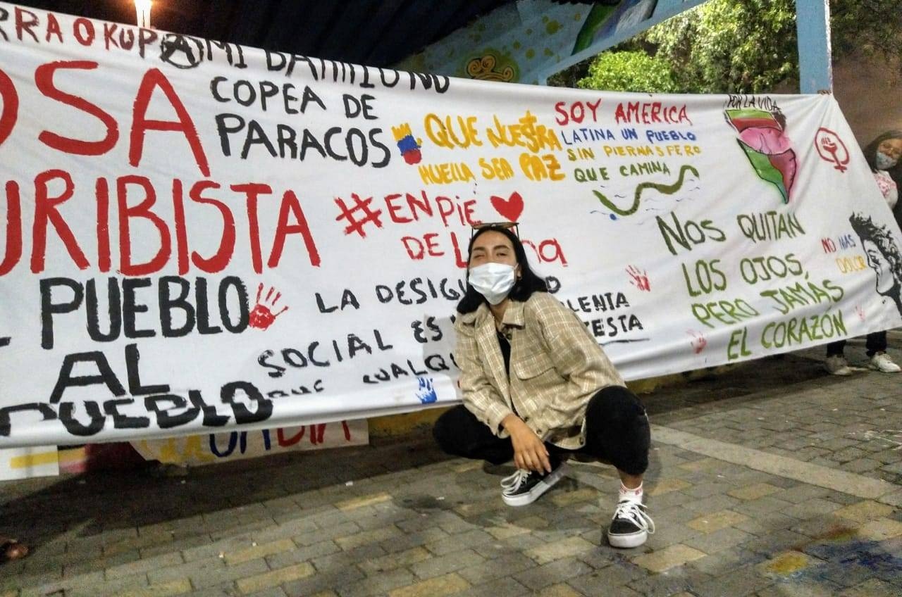 22-årige Leidy Cadena blev skjuten i ögat då hon deltog i en protest i Bogotá. Bilden är tagen innan skottet som ledde till att hon permanent förlorade synen på sitt vänstra öga. Foto:Privat