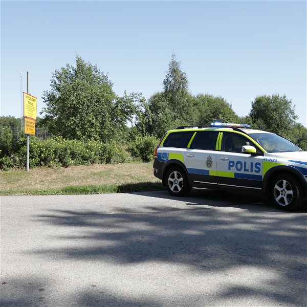 Polisinsats vid Hällbyanstalten i Eskilstuna