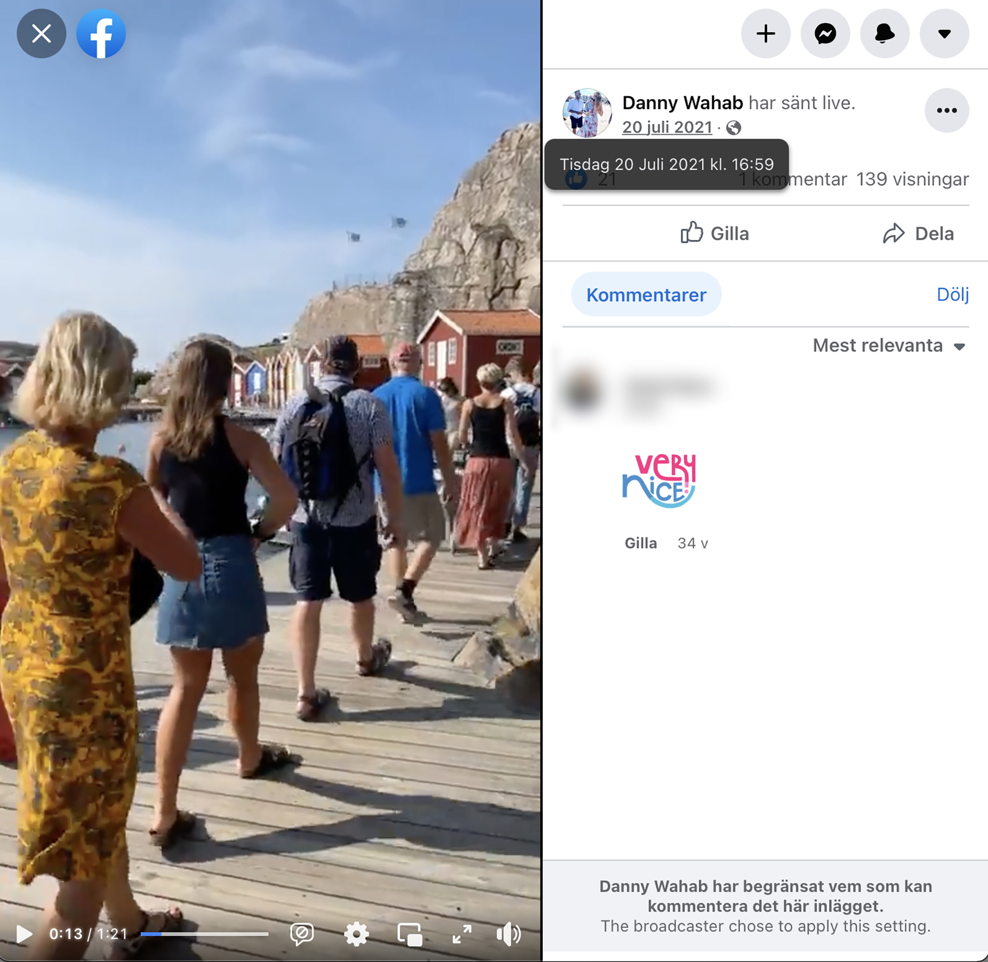 En timme innan Danny Wahab anges ha infunnit sig på restaurangen i Stockholm sänder han live från familjeresan i Smögen, sex timmars bilresa därifrån. OBS! Bilden har maskats för att dölja känsliga och källskyddade personuppgifter. Foto: Skärmavbild