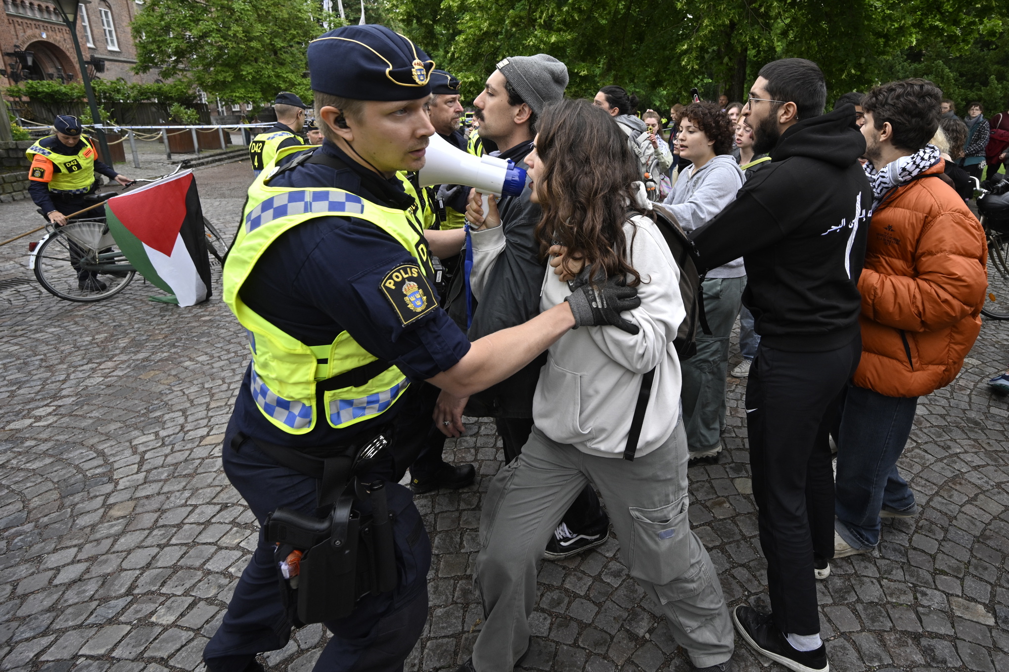 Propalestinska demonstranter vid universitetet i Lund