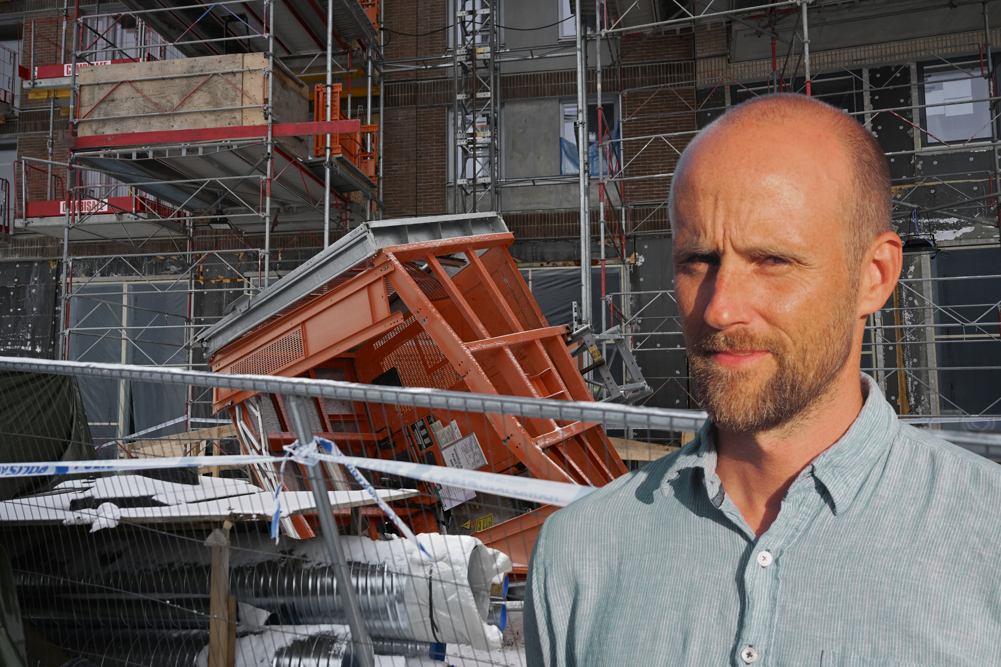 Montage: Den fackliga organisatören Pelle Sunvisson i förgrunden. I bakgrunden foto från hissolyckan i Ursvik i december 2023