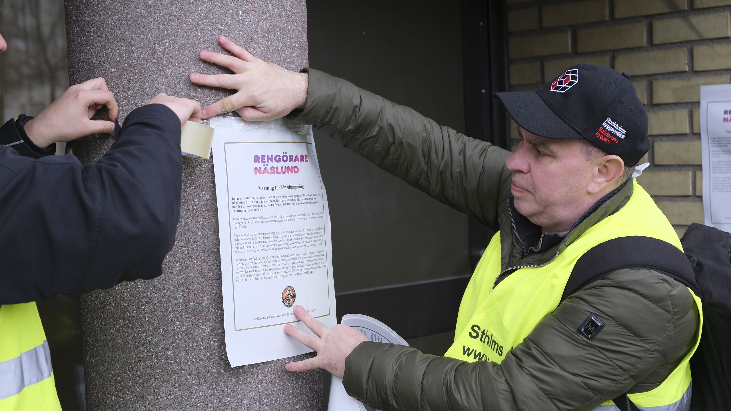 Facklig blockad i Stockholm mot städbolaget Rengörare Näslund. SAC Solidariska städare Stockholms ls